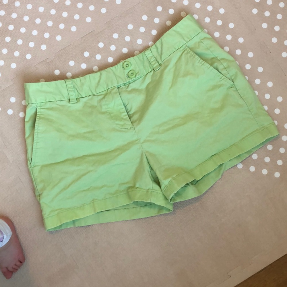 NWOT Green Vineyard Vines Shorts